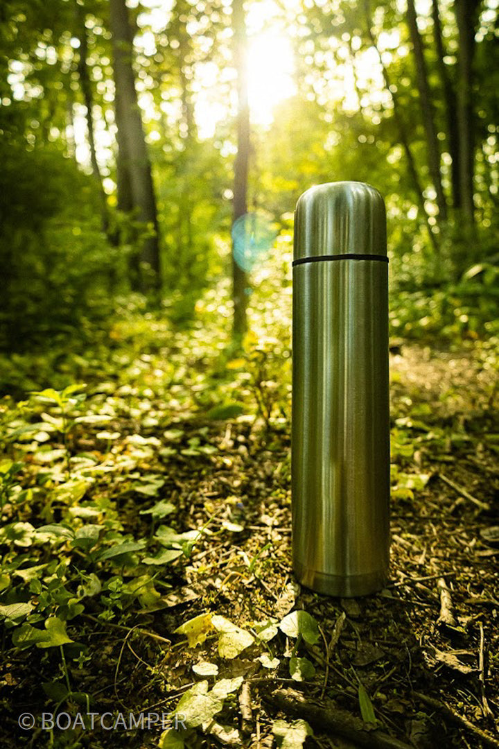 Isolierflasche, 1 Liter, mit Trinkbecher, "Die Dichte" - Boatcamper